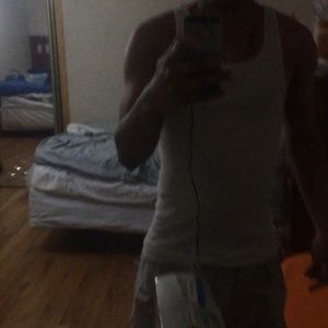 Meet your Posher, Dustin